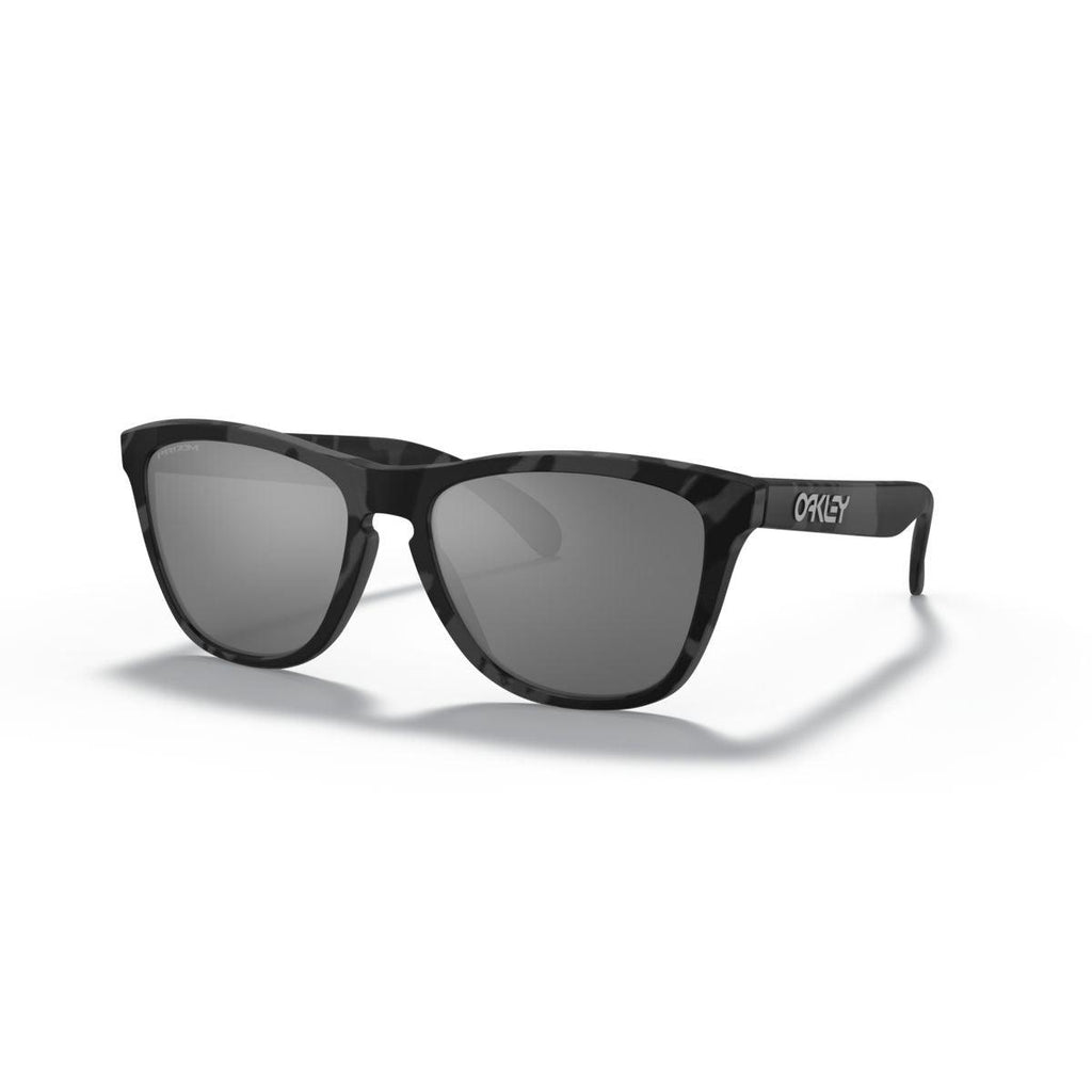 Oakley Frogskins (Low Bridge Fit) Black Camo/Prizm Black 0OO9245-924565