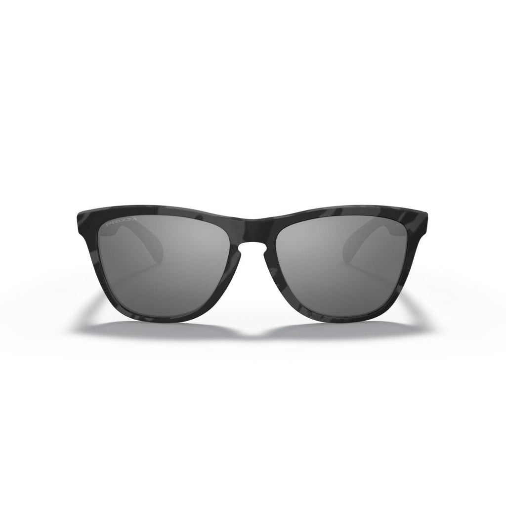 Oakley Frogskins (Low Bridge Fit) Black Camo/Prizm Black 0OO9245-924565