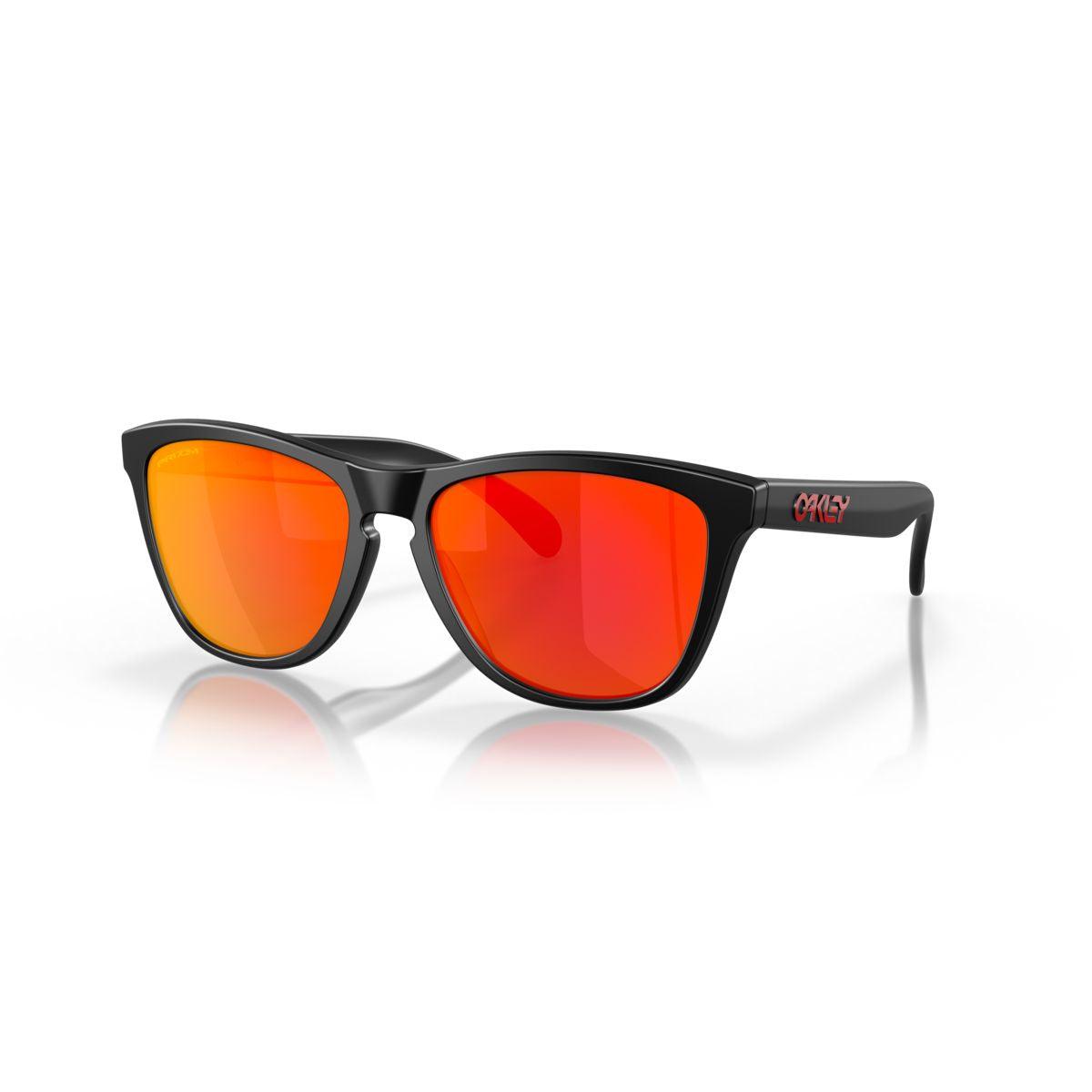 Oakley Frogskins (Low Bridge Fit) Matte Black/Prizm Ruby 0OO9245-924563