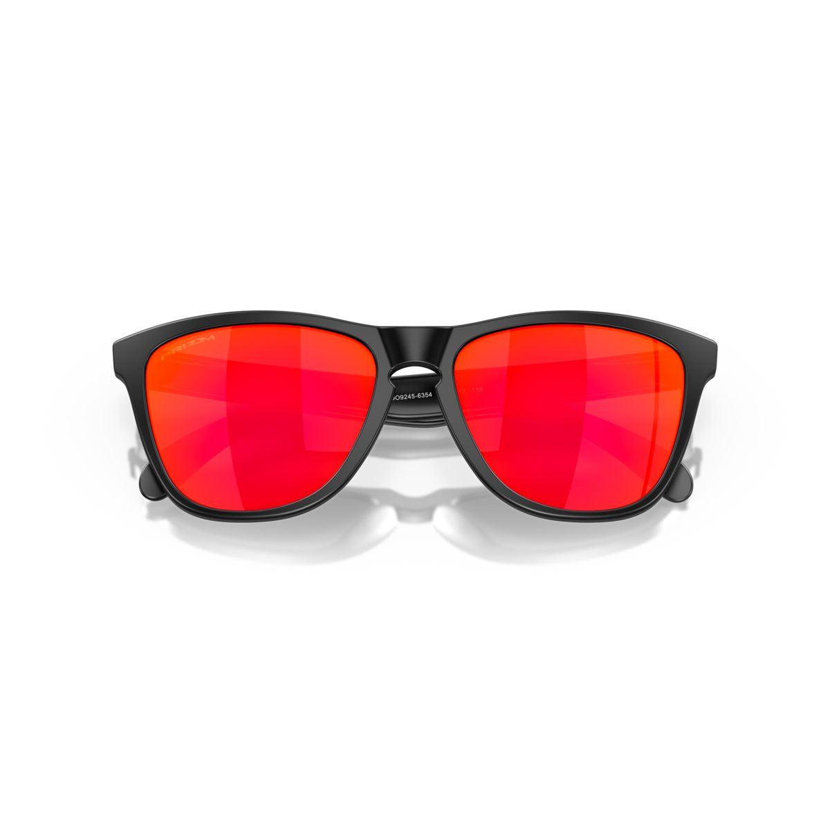 Oakley Frogskins (Low Bridge Fit) Matte Black/Prizm Ruby 0OO9245-924563