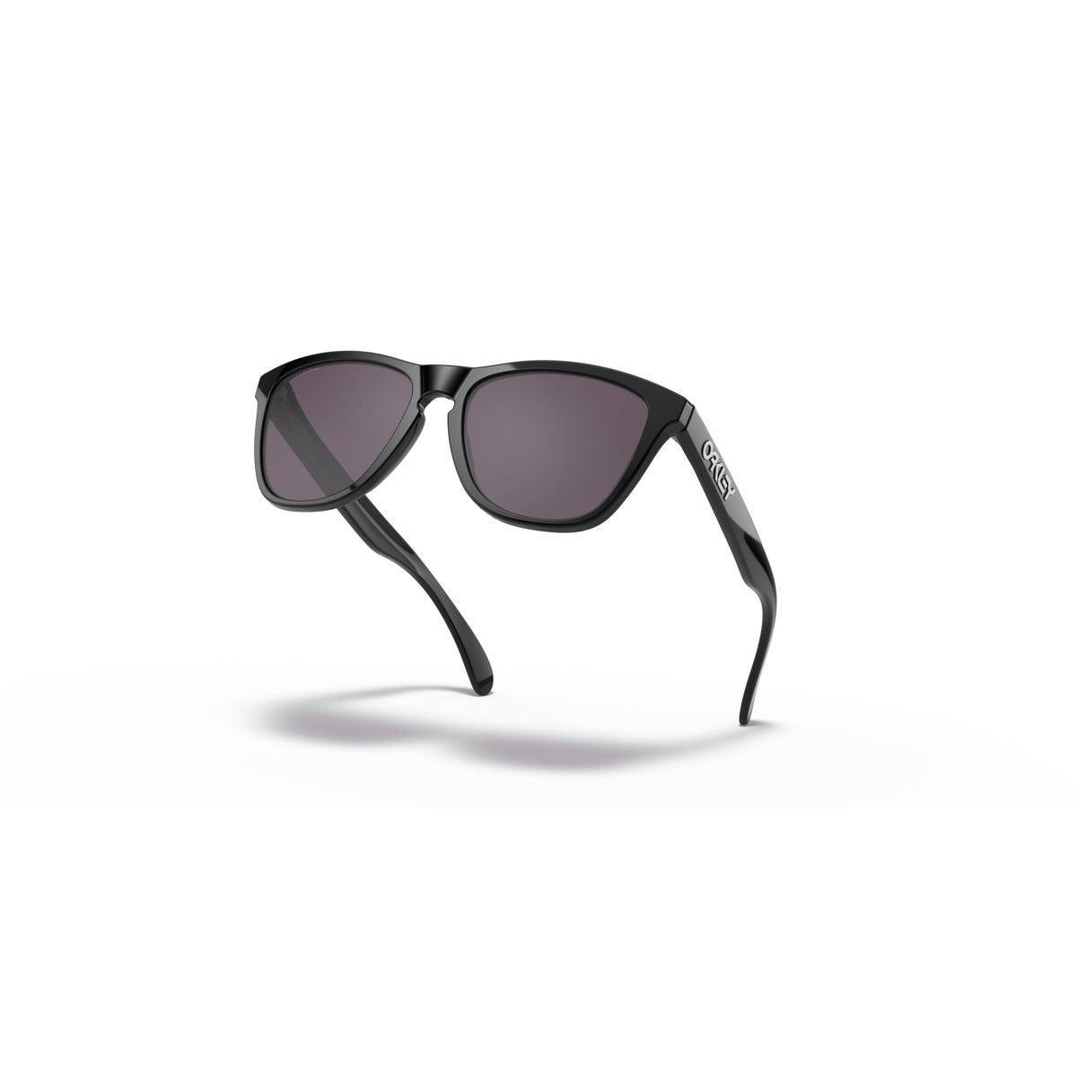 Oakley Frogskins (Low Bridge Fit) Polished Black/Prizm Grey 0OO9245-924575
